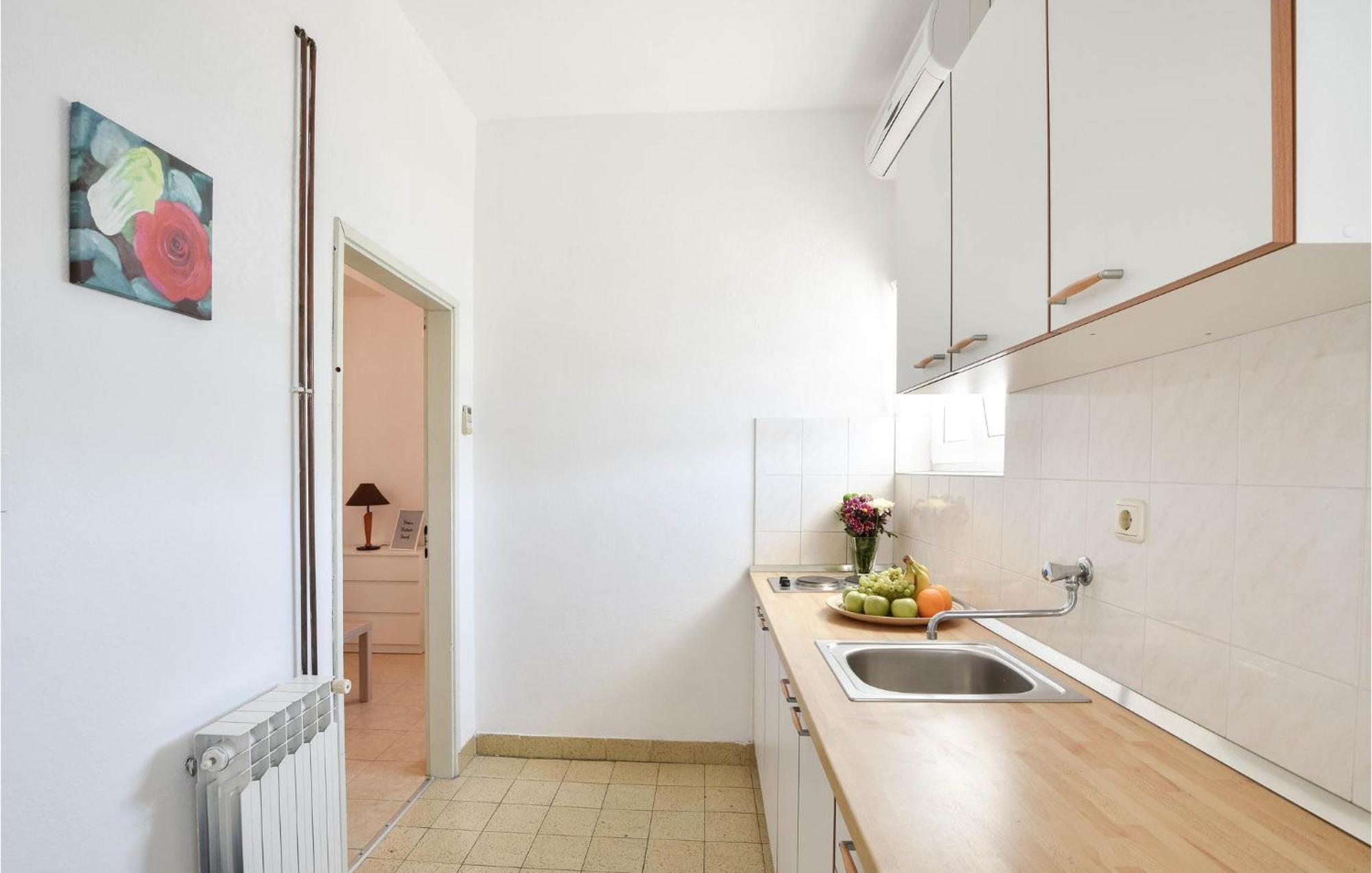 Nice Home In Poljica With House Sea View Marina  Exterior foto