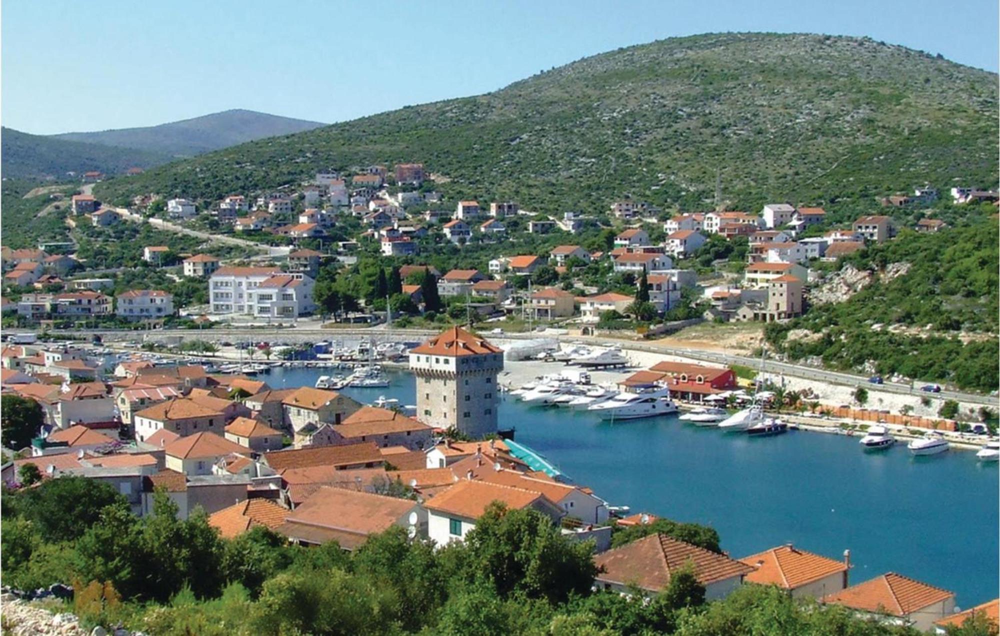 Nice Home In Poljica With House Sea View Marina  Exterior foto