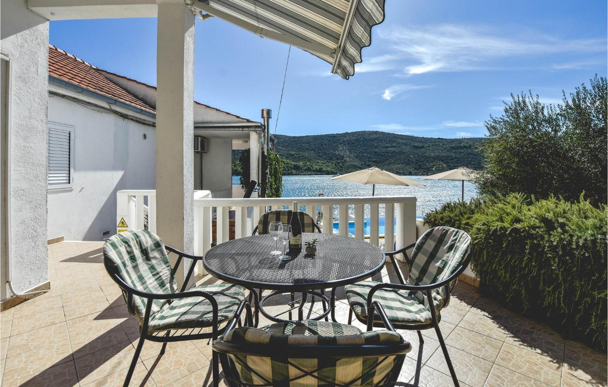 Nice Home In Poljica With House Sea View Marina  Exterior foto
